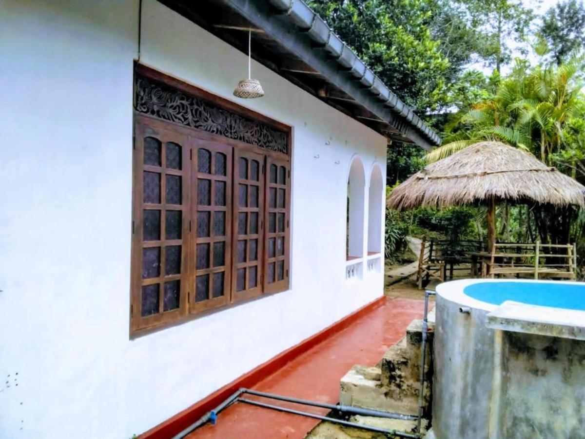Ella Mount Villa Exterior photo